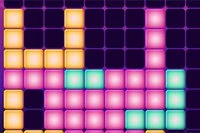 Popüler 10x10 Tetrisin disco tarzında başka bir versiyonu