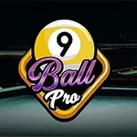 Bilardo masasının üzerinde 9 Ball Pro yazılı sembol ve 9 numaralı bilardo topu