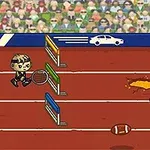 Bir karakter, tenis raketiyle engelli bir parkurda koşuyor ve önünde futbol topu, çukur ve konserve kutusu gibi engeller bulunuyor