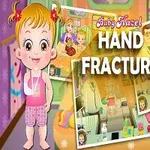 Sevimli sarışın bir kız çocuğu ön planda olup, arka planda ise iki farklı odada geçen çizimlerle kaplanmış kartlar bulunmaktadır ve üzerinde Hand Fracture yazısı yer almaktadır