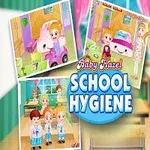 Bebek Hazel karakteri, temizlik temalı renkli bir sınıf ortamında, çeşitli nesneler ve diğer çocuklarla birlikte yer alıyor