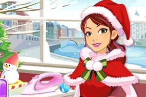 Kırmızı Noel kıyafeti ve şapkası giymiş, pencere önünde duran bir kadın, arka planda karla kaplı bir manzara ve kardan adam