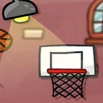 Basketbol topu potaya doğru havadayken, duvarda çatlaklı ve açık bir lamba ön planda