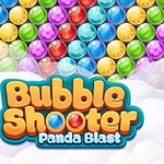 Renkli baloncuklar ve elinde kırmızı bir şemsiye tutan sevimli panda karakteri