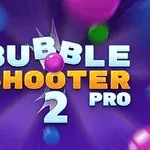 Renkli baloncuklar ve mor arka plan üzerinde Bubble Shooter 2 Pro yazısı