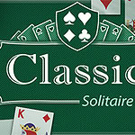 Yeşil arka plan üzerinde iskambil kartları ve Classic Solitaire yazısı