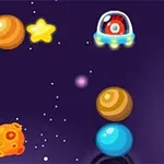 Renkli gezegenler ve yıldızların arasında uzayda süzülen bir UFO tasviri