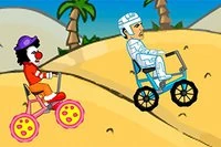 Cyclomaniacs, komik bir flash bisiklet yarışı oyunudur ve 20 farklı