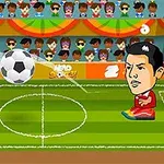 Karekterlerin karikatürize edilmiş futbol sahasında büyük kafalı iki oyuncu birbirine karşı topa vuruyor