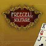 Altın rengi bir arka planda Freecell Solitaire başlığı ve üç iskambil kartı (karo K, sinek Q, kupa 5) görünüyor