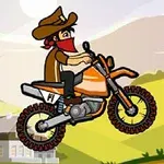Kovboy şapkalı ve kırmızı bandanalı bir karakter, dağlık bir arka planda turuncu bir motosiklet üzerinde sürüş yapıyor