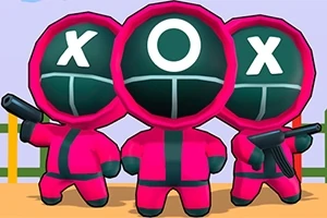 Pembe tulum ve siyah kask giymiş, üzerlerinde X, O ve X sembolleri bulunan üç karakter