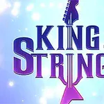 Mavi ve mor tonlarında, gitar şeklinde bir grafikle tasarlanmış King of Strings yazısı