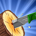 Bir kütüğe saplanmış yeşil saplı büyük bir bıçak