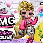 Büyük gözleri olan bebeğin pembe ceket ve desenli şort giydiği renkli moda temalı tasarım