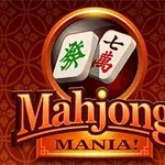 Kırmızı desenli bir arka plan üzerinde, üzerinde yeşil ve kırmızı Çince karakterler bulunan iki Mahjong taşı ve Mahjong Mania!