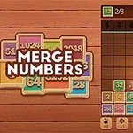 Ahşap arka plan üzerinde sayılarla dolu bir kare bulmaca ve Merge Numbers yazısı