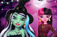 Monster High’a gir ve karakterleri korkunç, moda kıyafetlerle süsle