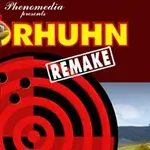 Sarışın ve kırmızı gagalı bir tavuk görseli, kırmızı-siyah bir hedef deseninin önünde ve REMAKE yazısıyla birlikte büyük sarı harflerle MOORHUHN metni bulunan bir afiş
