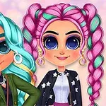 Renkli saçlara ve büyük gözlere sahip iki anime tarzı kız karakter, yıldız desenli ceketler giymiş