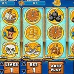 Mavi arka plan üzerinde korsan temalı semboller içeren bir slot makinesi ekranı