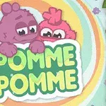 Mor ve pembe tüylü iki sevimli karakter, Pomme Pomme yazılı tabelaya yaslanmış şekilde duruyor