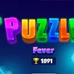 Renkli PUZZLE yazısı, mavi arka plan, yanında altın kupa simgesi ve üzerinde sayı bulunan bir metin