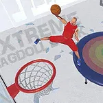 Kırmızı giysili bir adam, bir trampolinden zıplayarak elinde basketbol topuyla smaç yapmaya çalışıyor