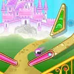 Pembe bir şato, yolda bir top ve renkli unsurlar içeren bir oyun sahnesi