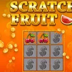Turuncu arka plan üzerinde altın yazılı Scratch Fruit başlığı ve altında sembol ile kaplı bir oyun kartı
