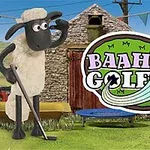 Bir koyun, elinde golf sopasıyla bir bahçede duruyor, arka planda taş bir kulübe ve Baahmy Golf yazılı bir tabela bulunuyor