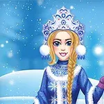 Kar taneleriyle dolu bir arka planda, süslü bir giysi ve başlık takan uzun sarı saçlı bir kadın, elinde sihirli bir değnek tutuyor