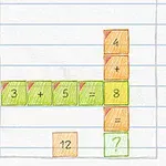 Kareli bir defter sayfası üzerine çizilmiş, renkli kutularda matematik işlemleri bulunan ve el yazısıyla yazılmış rakamlarla doldurulmuş bir bulmaca