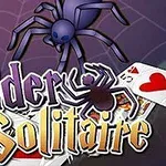 Örümcek ve iskambil kartlarının üzerinde Spider Solitaire yazısı ile ağ temalı arka plan