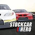 Beyaz ve kırmızı renkte iki yarış arabası yolda hızla ilerliyor, ön planda Stockcar Hero yazısı yer alıyor