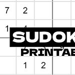 Bir Sudoku bulmacası üzerinde Sudoku Printable yazısı