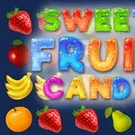 Renkli meyve ve şekerlemelerle çevrelenmiş Sweet Fruit Candy yazısı