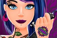 Tattoo Salon oyununda en iyi dövme sanatçısı olmalısınız
