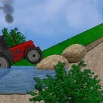 Kırmızı bir traktör taşların üzerinden geçerken; arka planda bir yel değirmeni ve nehir kenarında yeşillikler