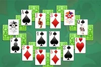Tripeaks Solitaire oyunu