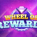 Mor arka plan üzerinde renkli Wheel of Rewards yazısı ve büyük bir ödül çarkı