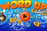 Word Up oyununda harflere dokunarak kelimeler oluşturun